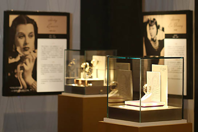 Celebrating Women with Glashütte Original