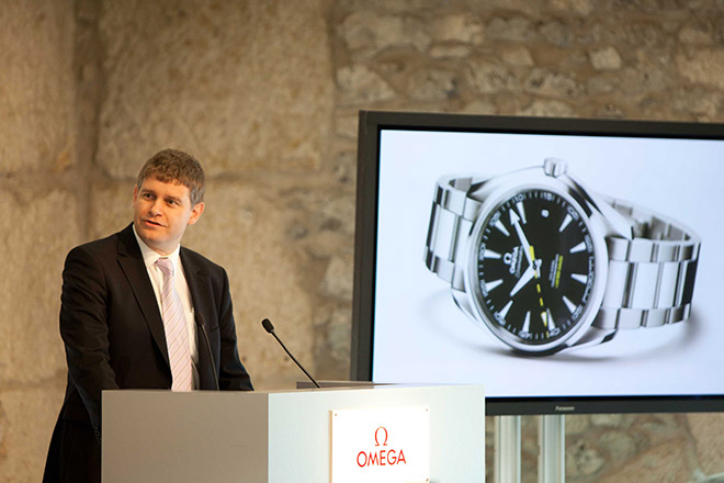 Omega anti-magnetic movement