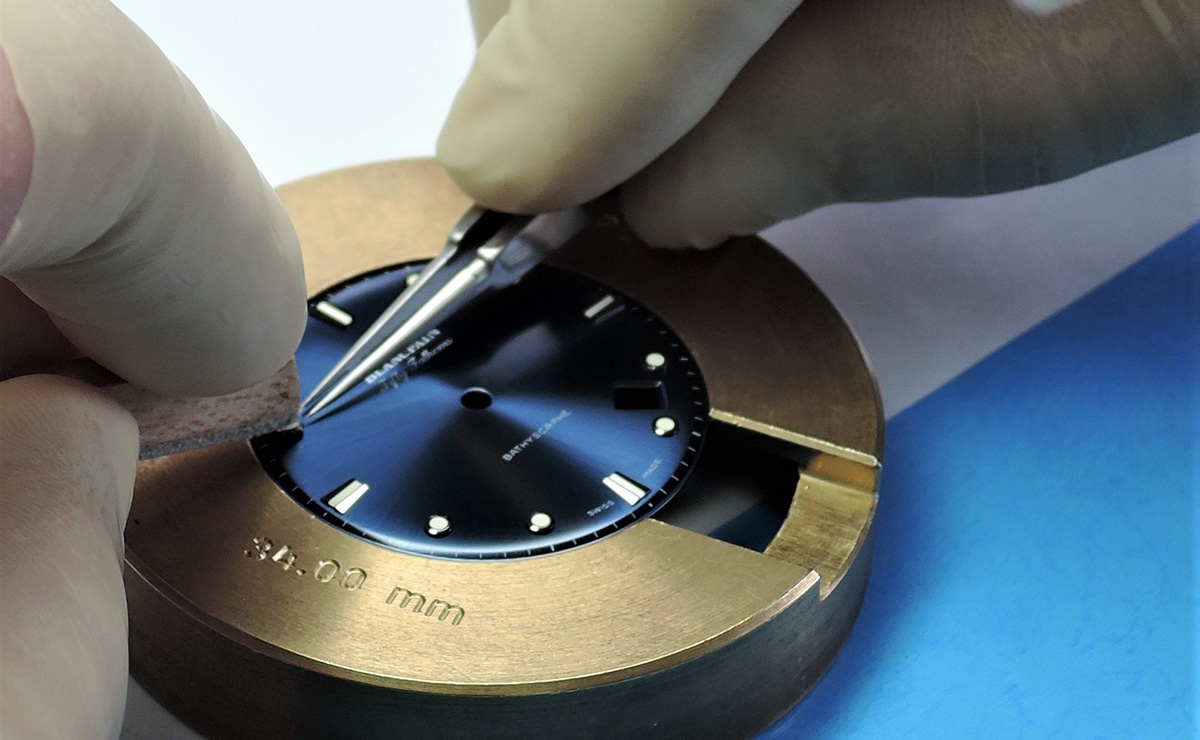 watchmaker at MOM Le Prélet